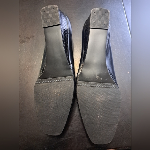 Vintage California Magdesians Black Nappa Leather Pump    Size 10 - Picture 9 of 10